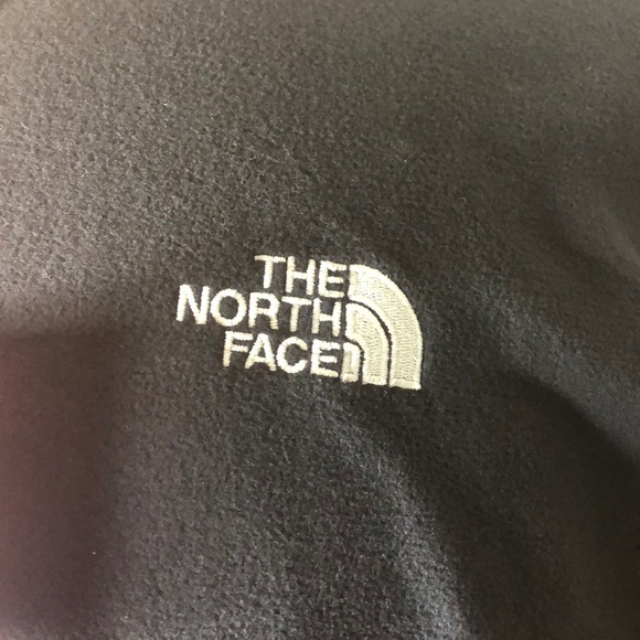 The North Face Men’s Fleece 1/4 Zip S,M,L,XL - Picture 3 of 7